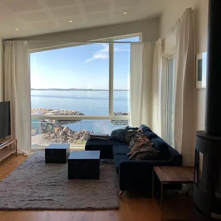 Lägenhet Haabakk On Sea *