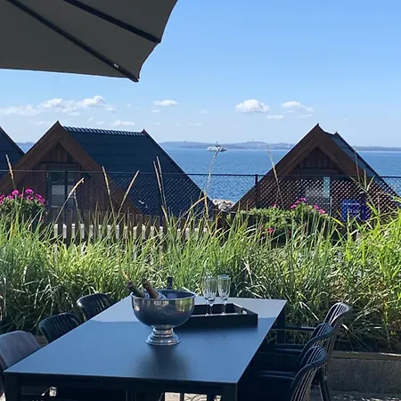 Haabakk On Sea * Tau